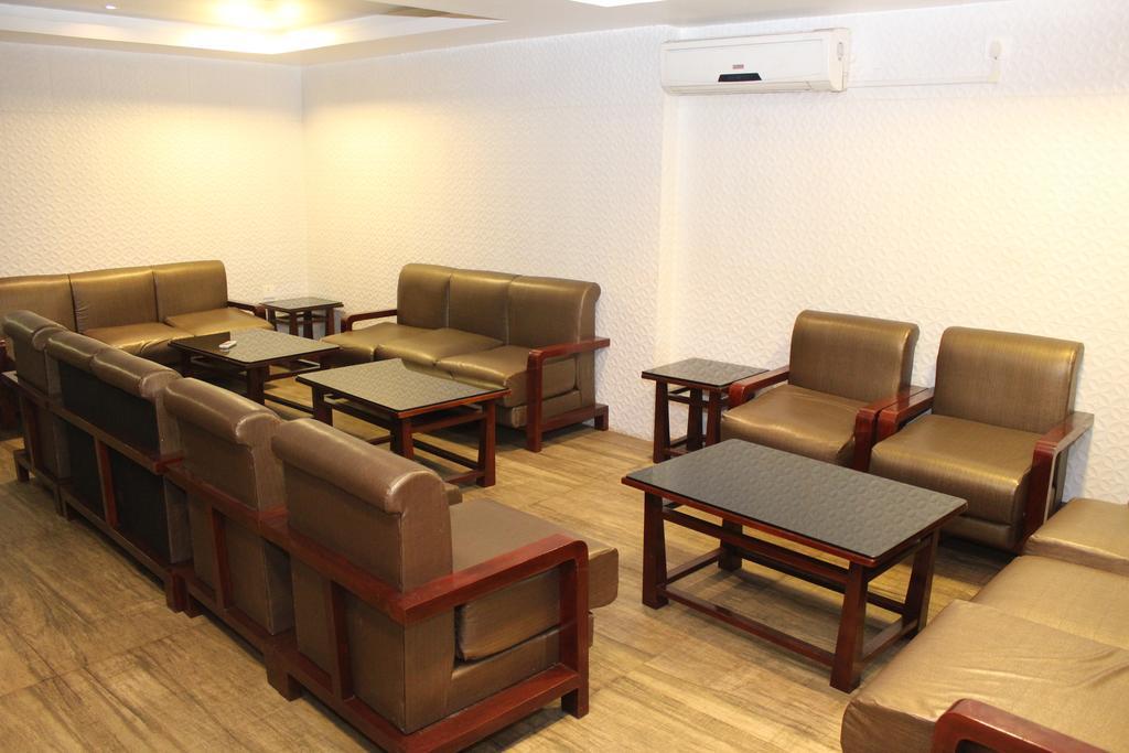 Hotel Bengal International สิริกุรี ภายนอก รูปภาพ