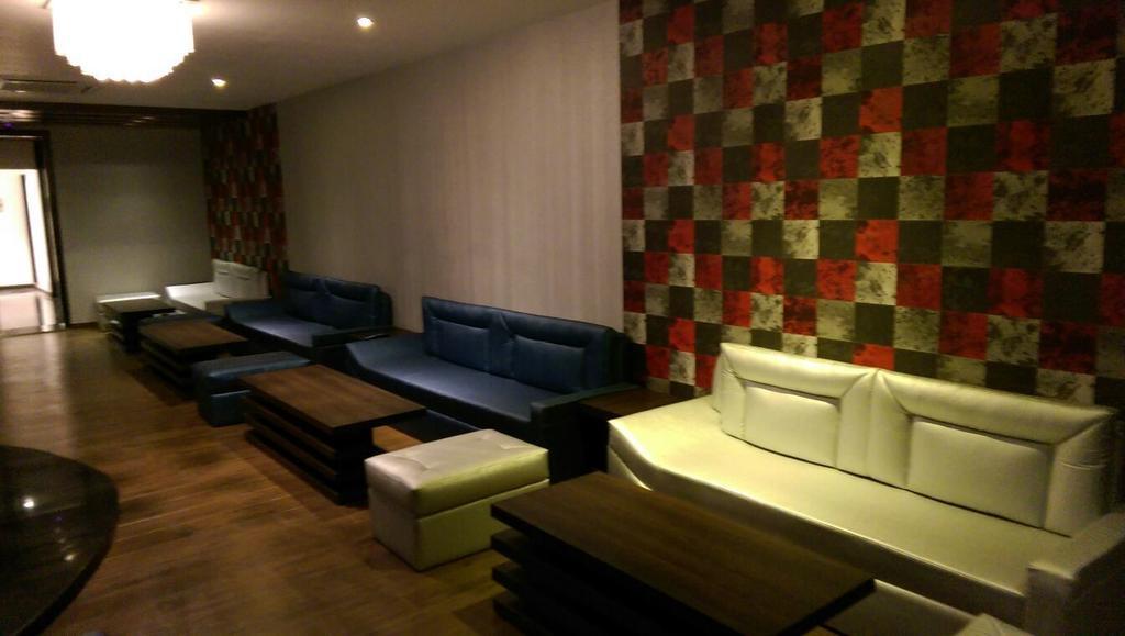 Hotel Bengal International สิริกุรี ภายนอก รูปภาพ